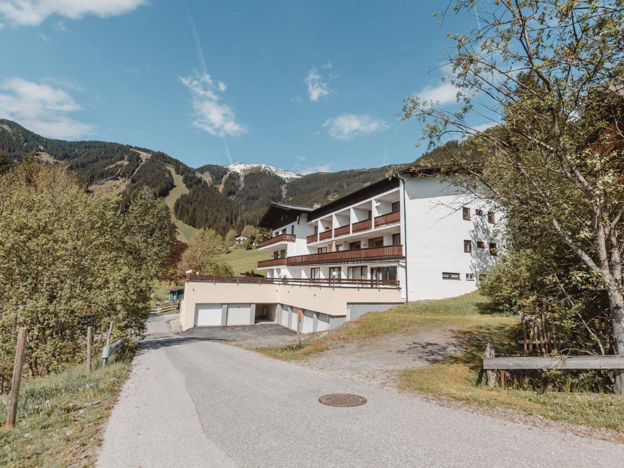 Apartment Holger By Interhome Zell am See Exterior photo